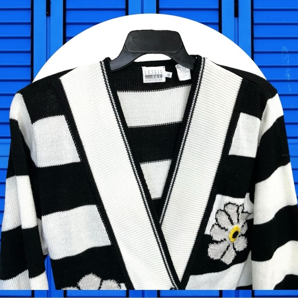 Vintage Leslie Fay Sportswear Black/White Striped Cardigan w Daisies Women Small - Picture 2 of 6